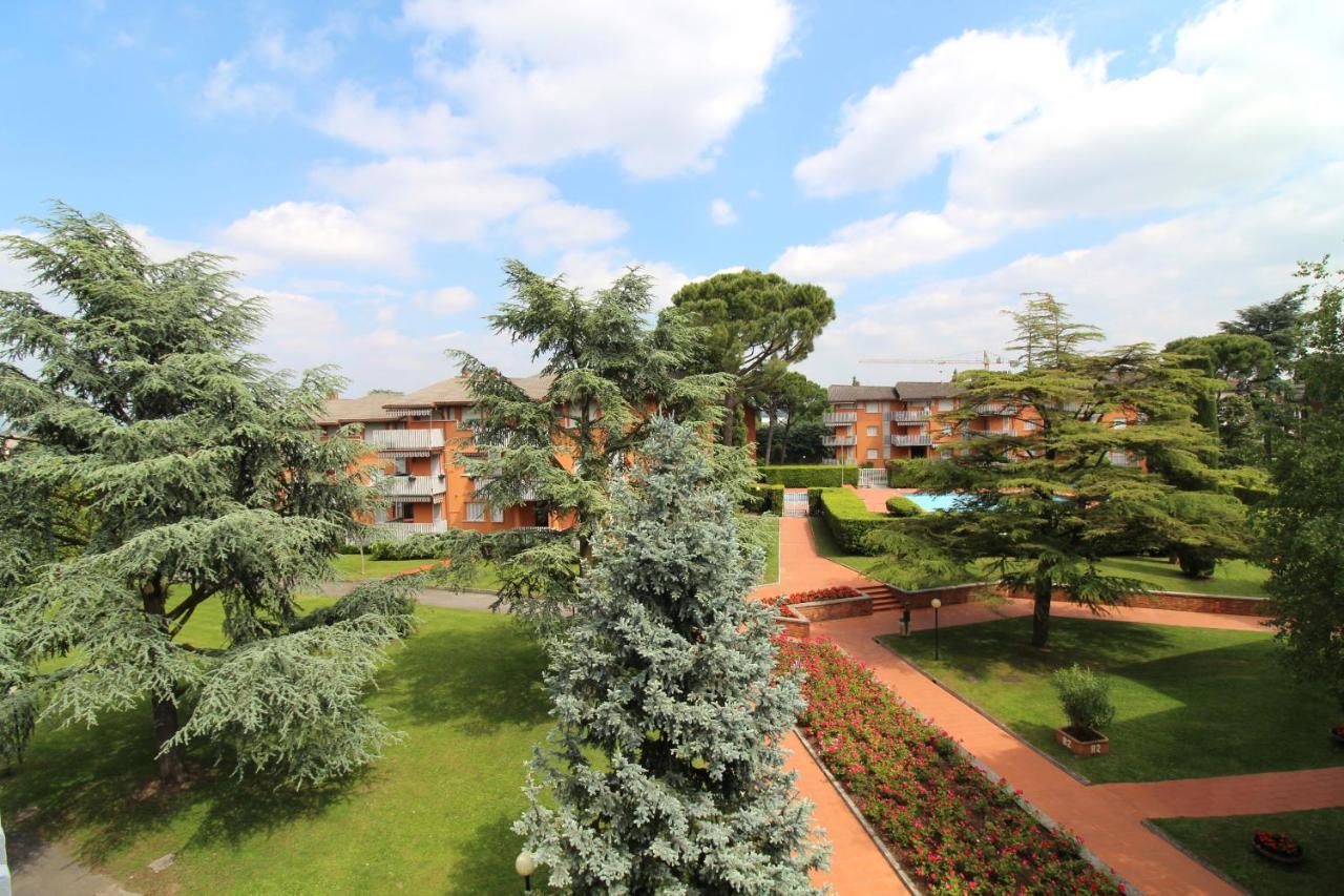 Appartamento Onda Blu Peschiera del Garda Exterior photo